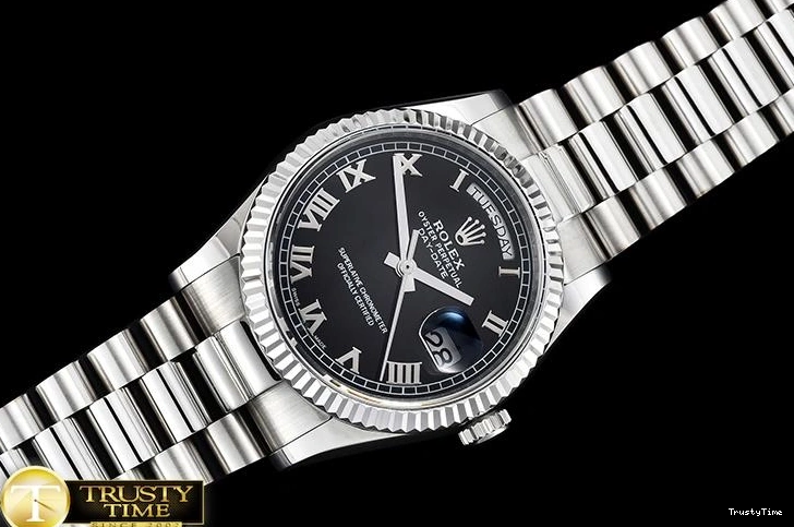 0915 RDD0215C – DayDate 36mm Affordable 686